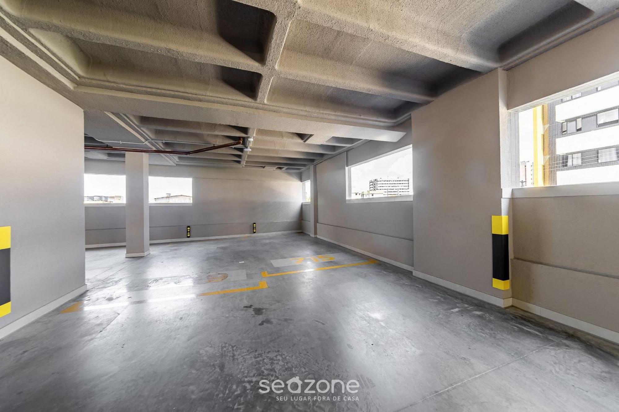 Apartamento Apto Em Predio C/ Piscina E Churrasq. Sli0715 *
